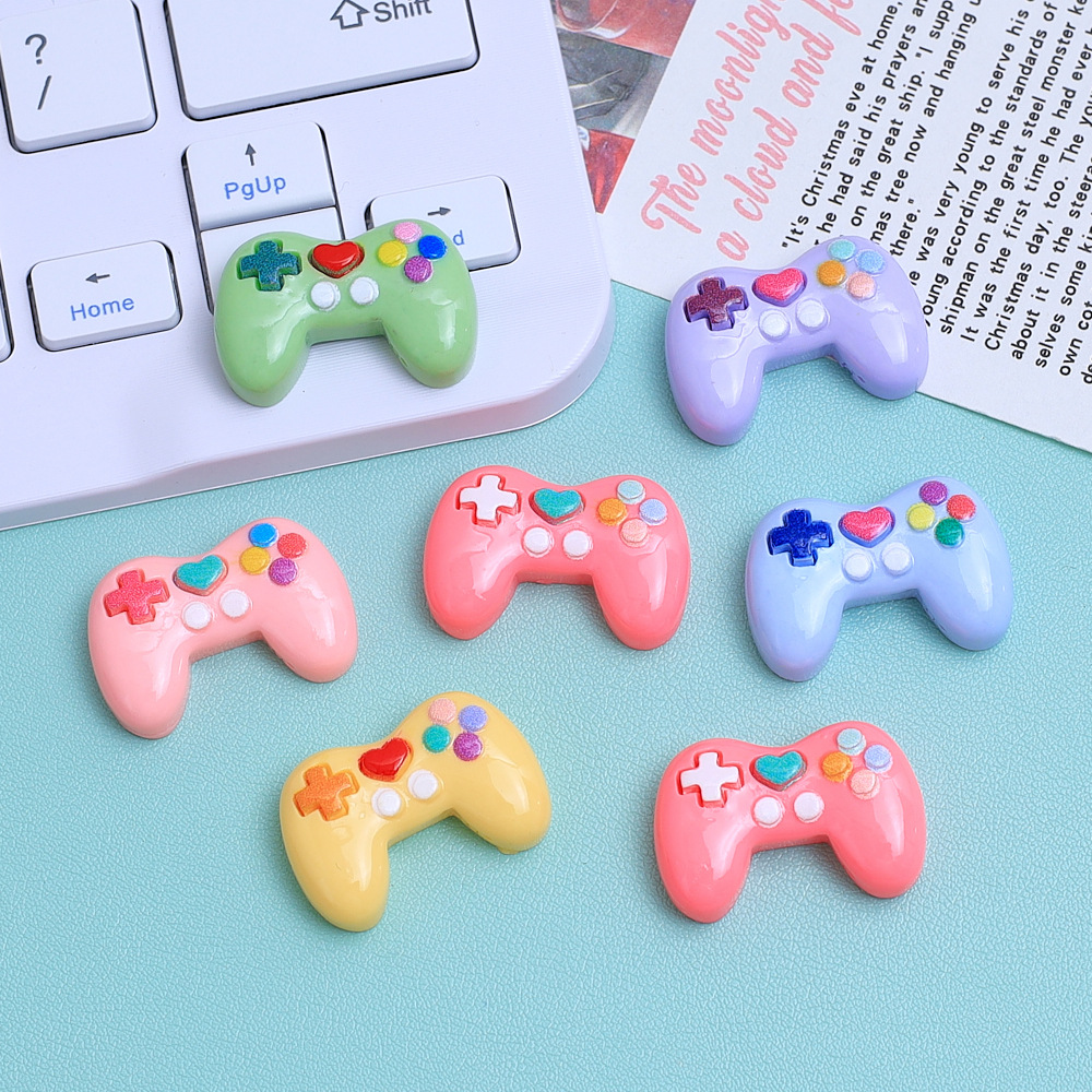 Gaming Console And - 5 Breloques en résine colorées en