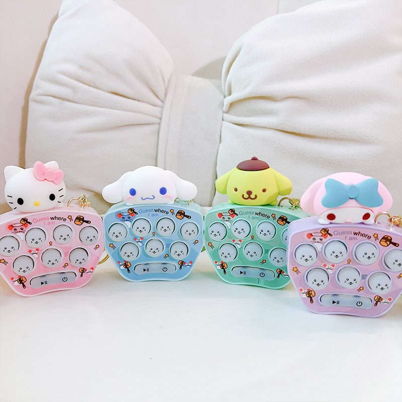 Sanrio Hello Kitty – Mini cons - Gaming Console Keychain avis et prix